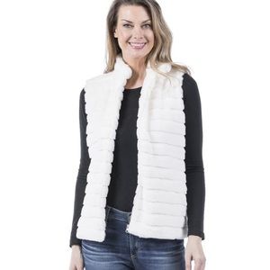 NWT! Cream/White Faux Rabbit Fur Vest XL